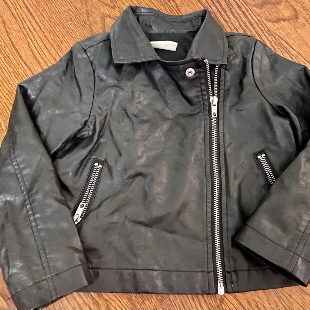 Crazy 8 vegan Leather crop jacket XS 4